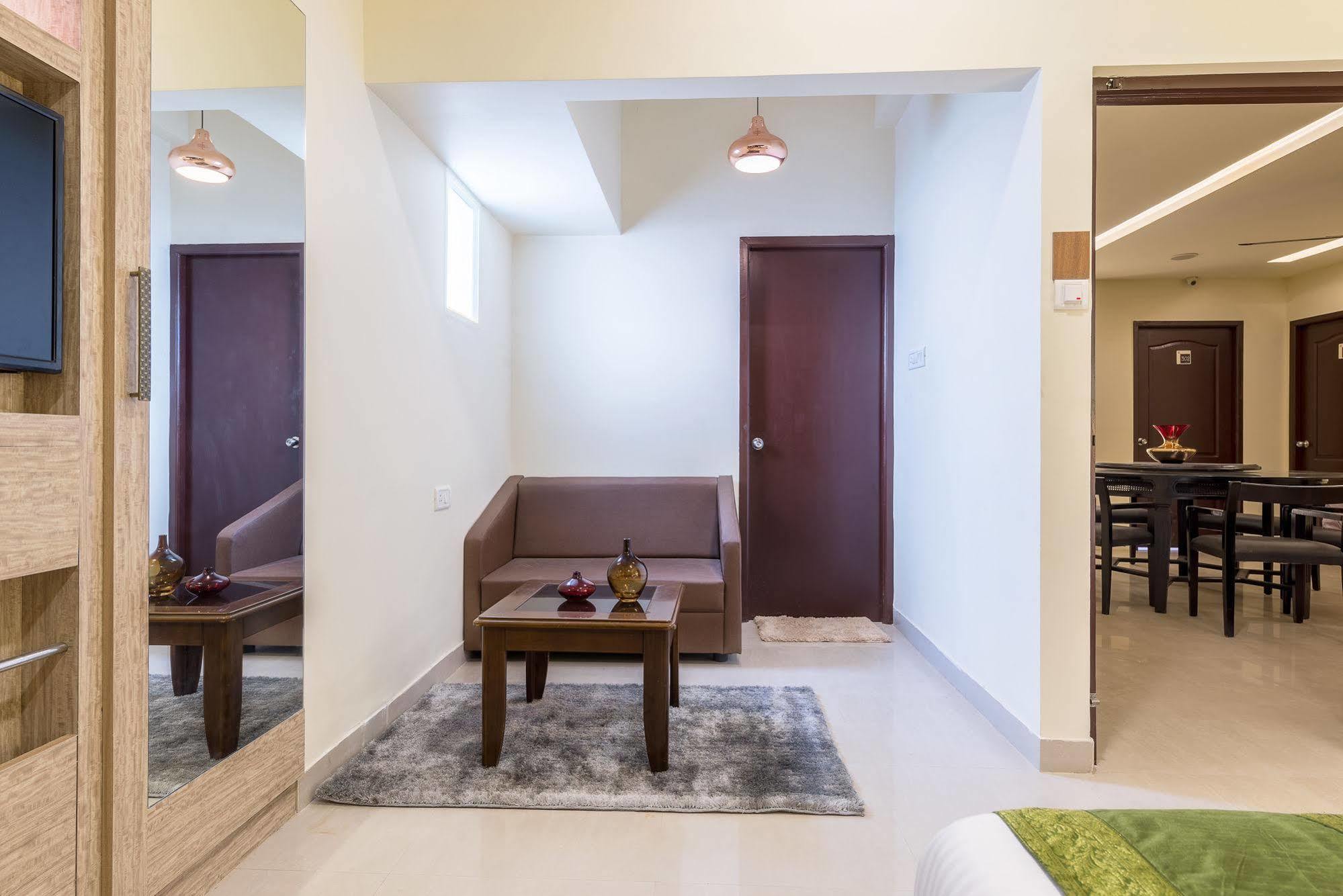 Hotel Treebo Nestlay Casa 3*